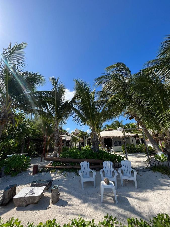 Lunazul Eco-Cabana Frente Al Mar Mahahual Exterior photo