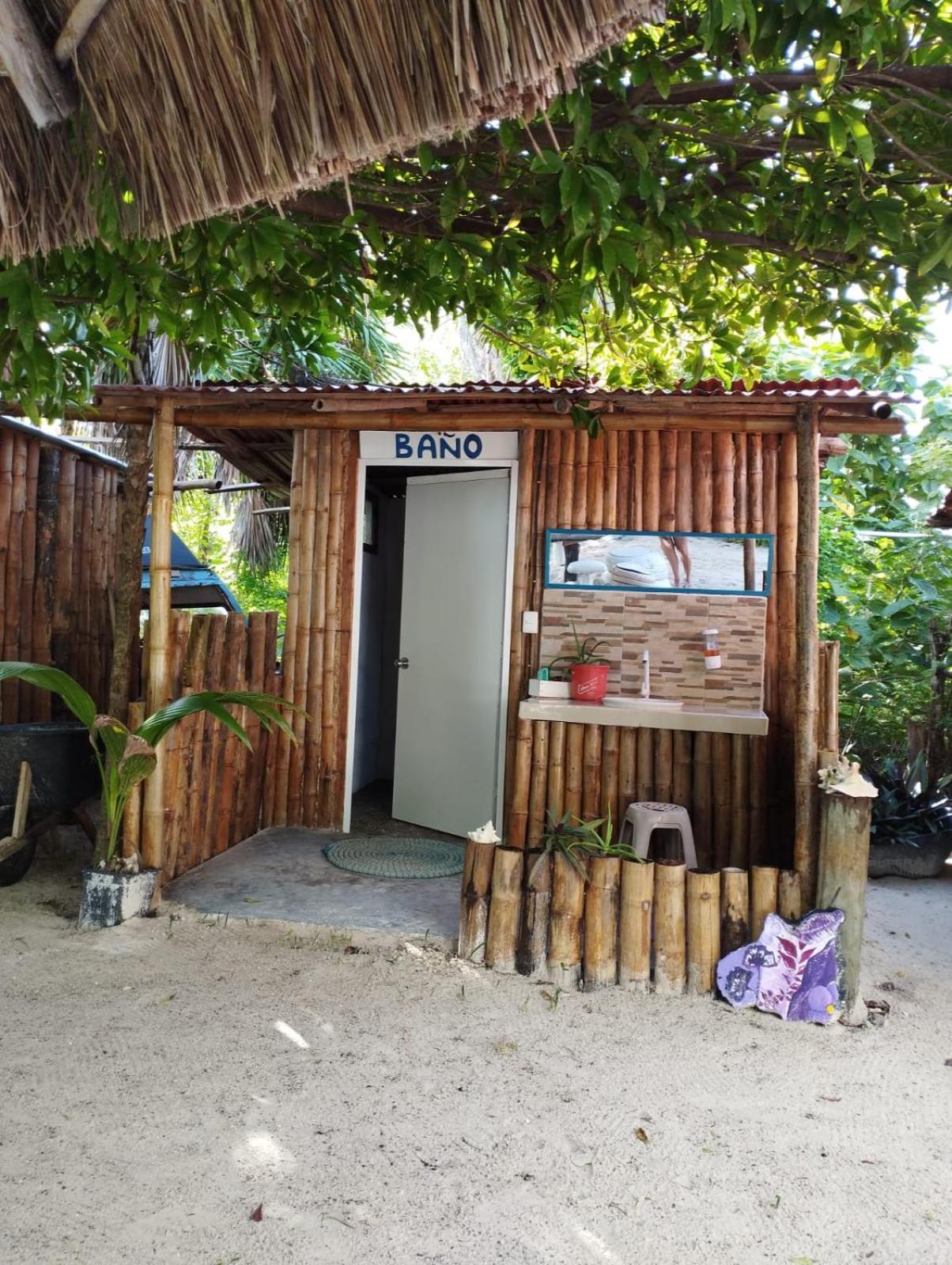 Lunazul Eco-Cabana Frente Al Mar Mahahual Exterior photo